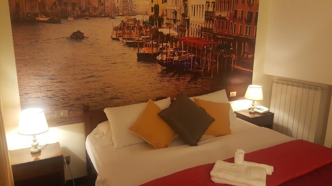 Hotel Palombella & Restaurant فروزينوني المظهر الخارجي الصورة